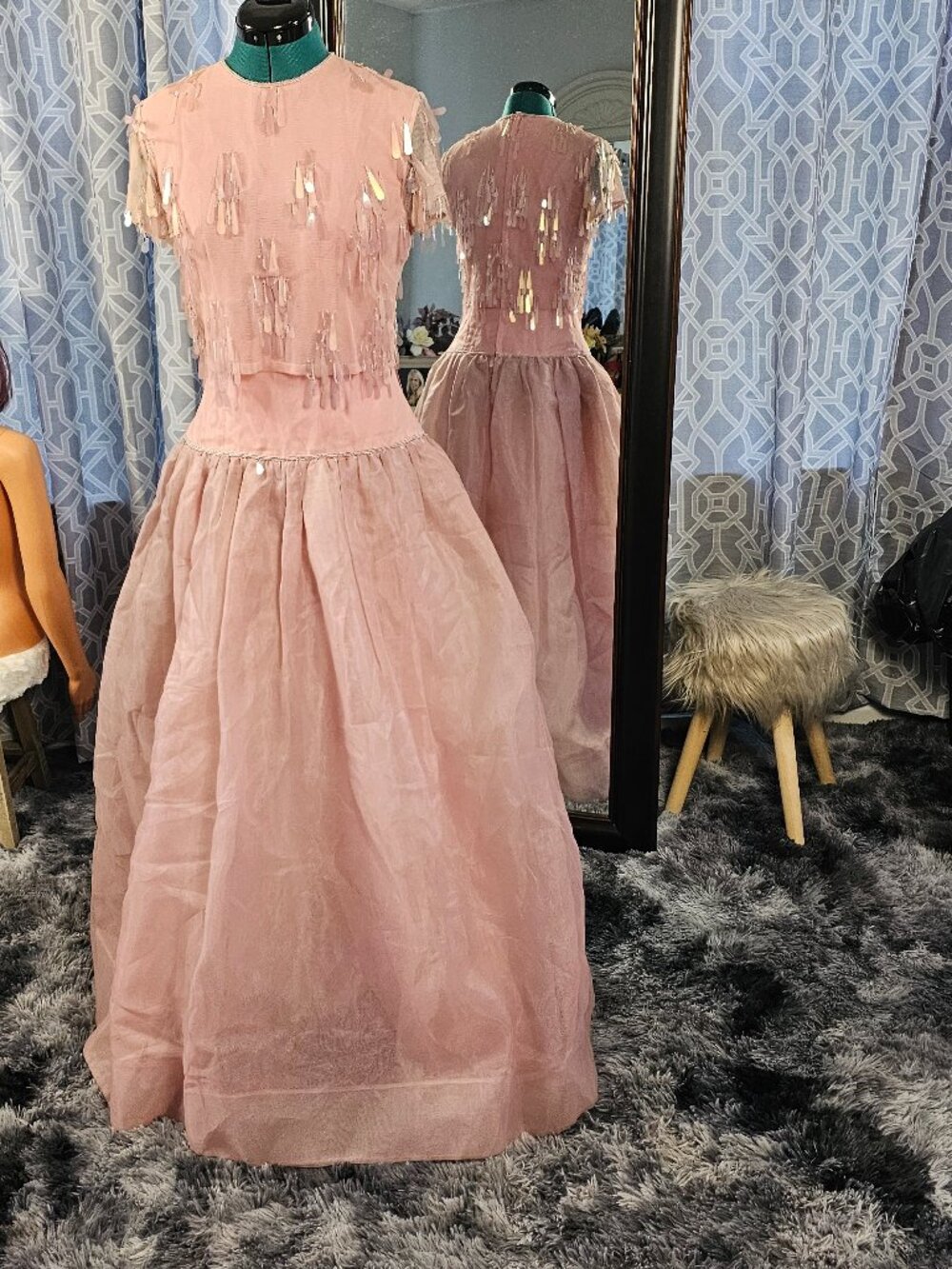 Vintage 1950s Pink Organza Beaded Drop‑Waist Evening Gown – No Label, XXS/Petite